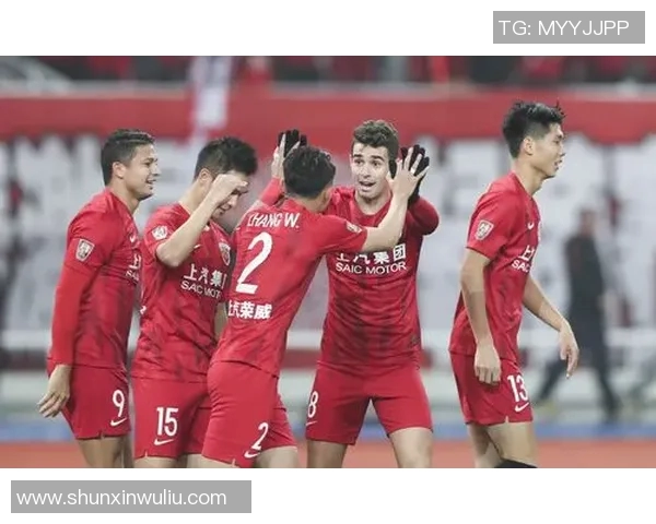 苏宁与上港精彩对决集锦回顾展现足球魅力与激情瞬间