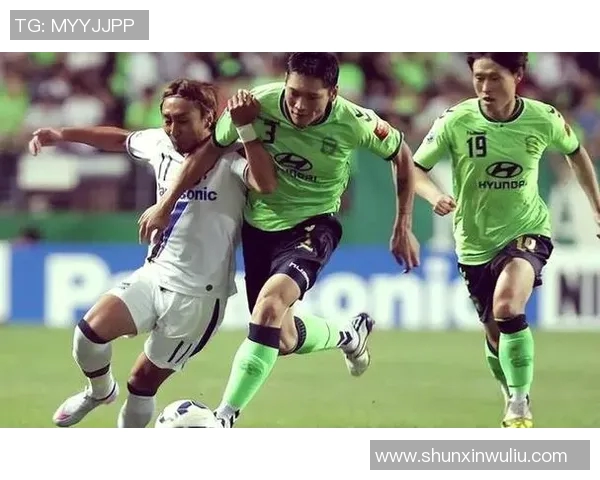 全北现代与济州联赛的激烈对决解析与战术分析